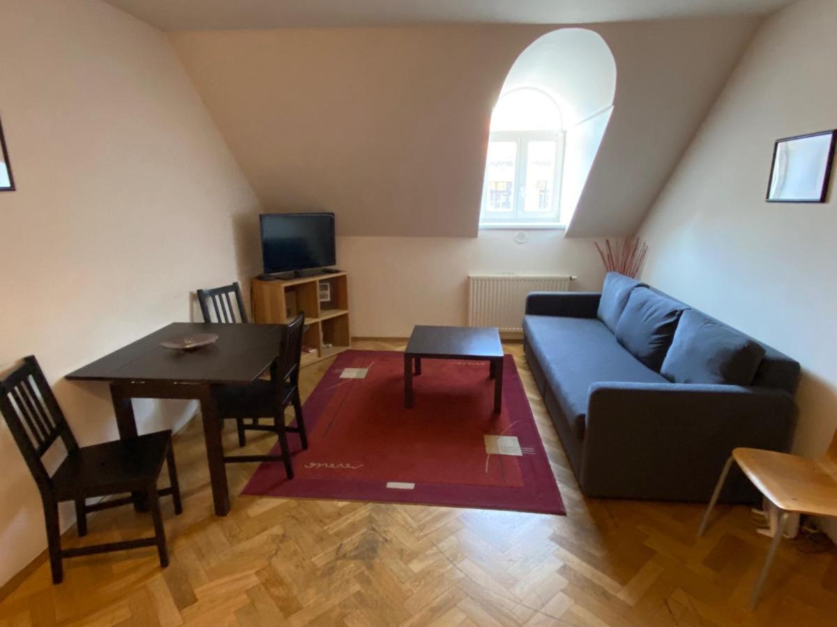 Apartment Florenc Praha Exteriér fotografie